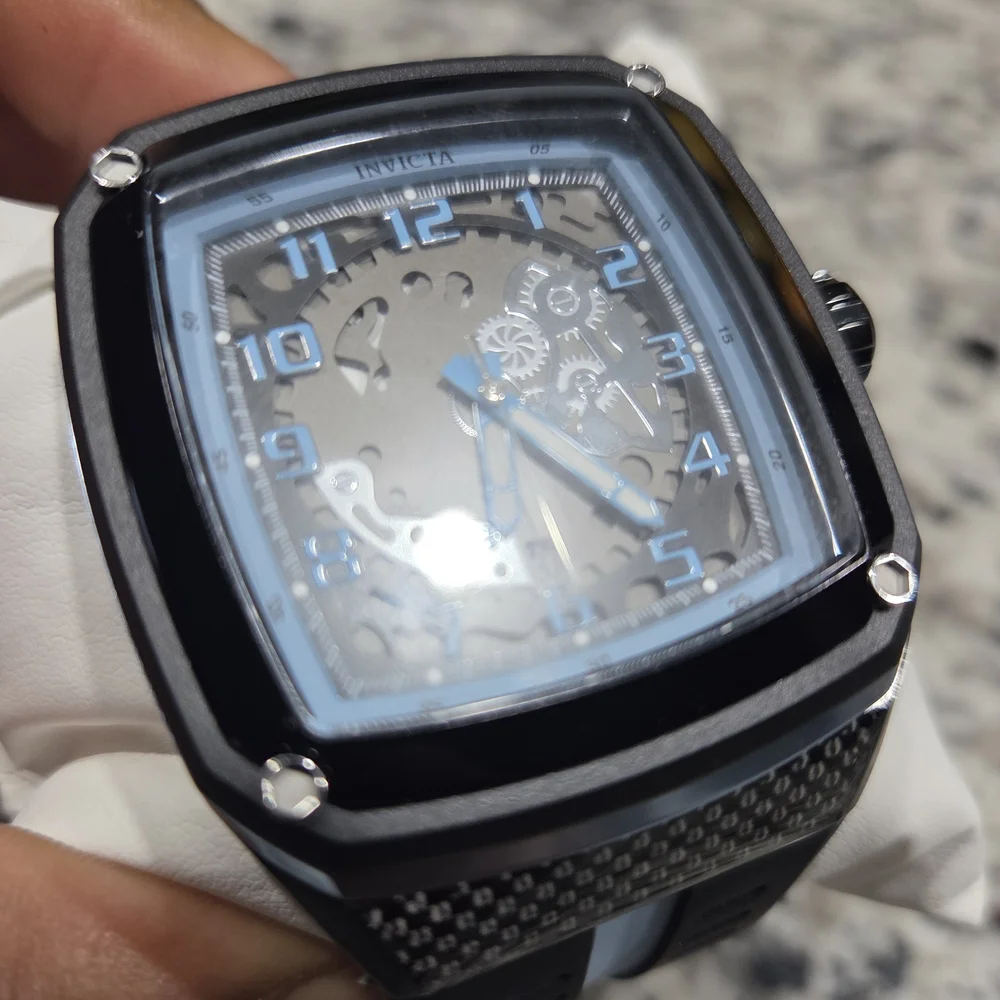Invicta Smartwatch with Black and Blue Design